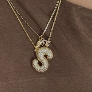 Gold Initial Pendant Necklaces (5103)